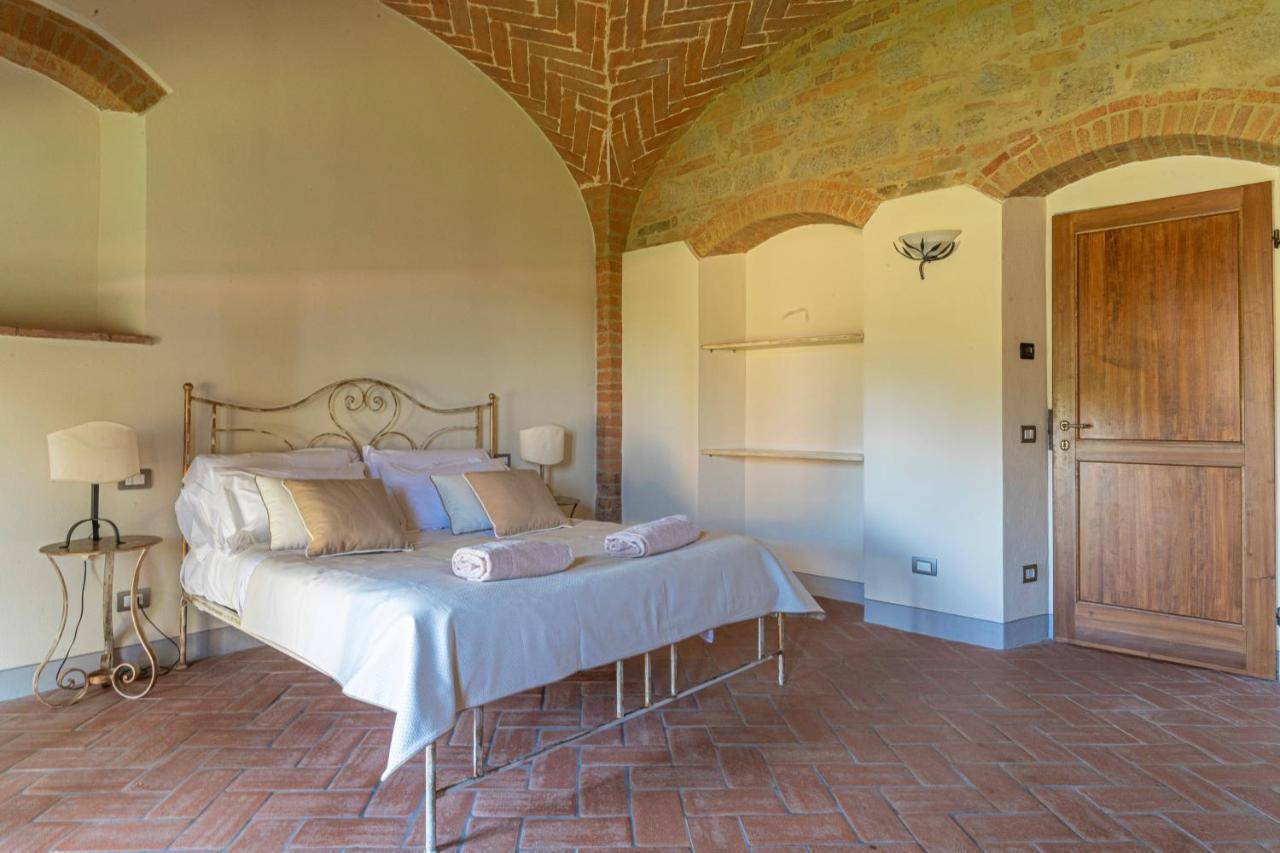 Tenuta Di Sticciano เชร์ตาลโด ภายนอก รูปภาพ